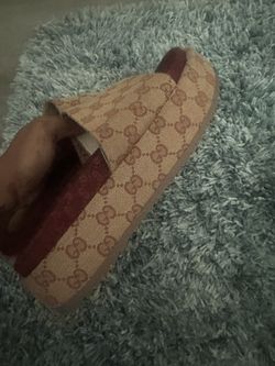 Gucci Slides