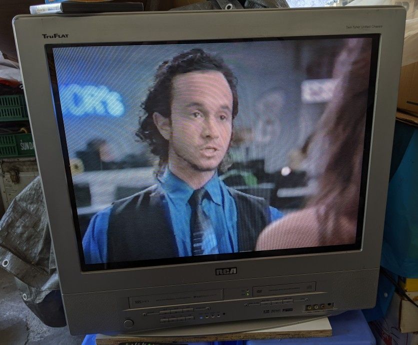 Vintage RCA TruFlat B27TF680 27" TV VCR DVD Combo - No Remote Control Tested Working - (READ)