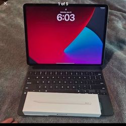 Apple iPad Pro 5th GEN 2TB! with Magic Keyboard and Apple Pencil