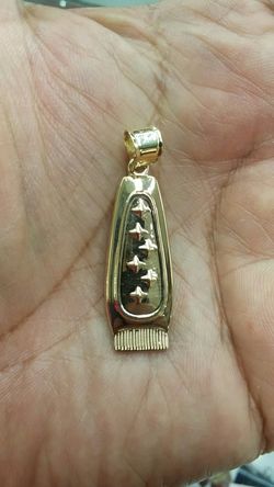 14k Gold barber charm 6.3 grams