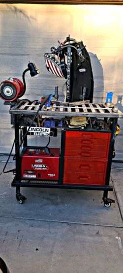 Lincoln Welding Station 