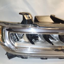 20-23 Rh Headlight For Gmc Acadia 