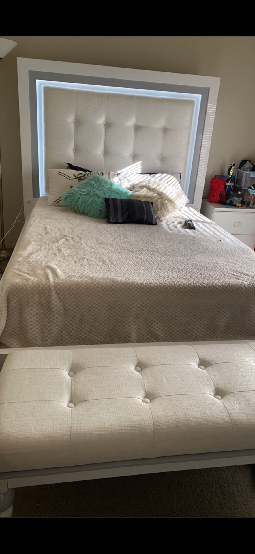 Cloud White Queen size bed frame, bench & dresser