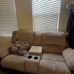 Free Couch 