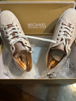 Women shoes