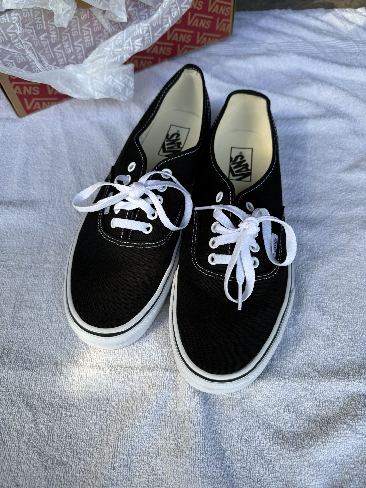 Classic Vans Size 10.5
