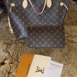 Louis Vuitton Neverfull Cherry MM