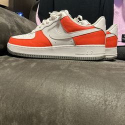Nike Air Force 1