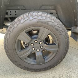 18in Chevy Colorado Rims with A/T 3 Wildpeak Tires