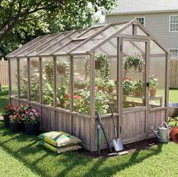 Cedar Wood Greenhouse