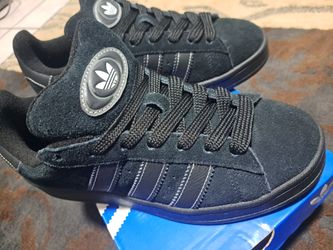 Black Adidas - Unisex