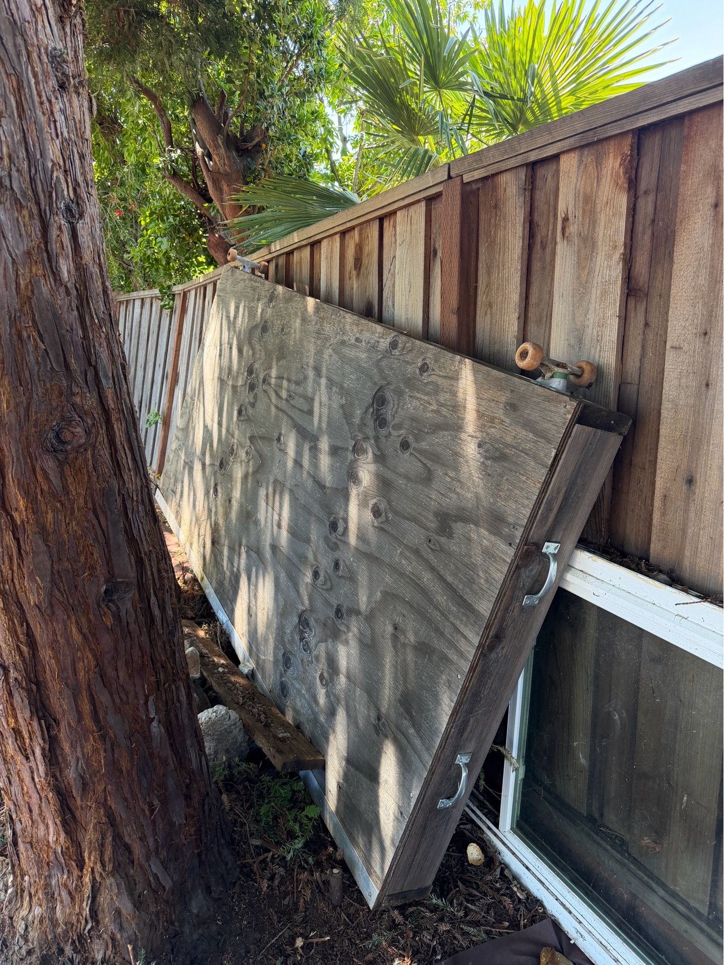 Free Wooden Skate Box