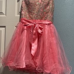 New Dress Size Medium