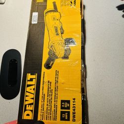 🎁 DEWALT DWE43114 13 Amp Corded 4½ – 5 in. Paddle Switch Angle Grinder