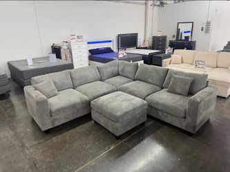 BRAND NEW 4PCS SECTIONAL SOFA SET WITH OTTOMAN AND ACCENT PILLOW INCLUDED $569