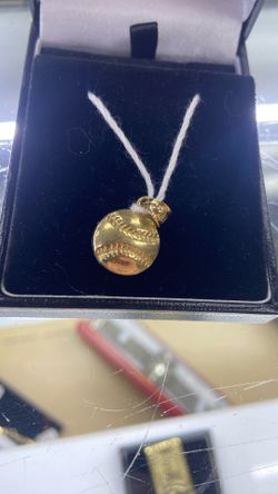 Baseball Gold Pendant 110 369 93