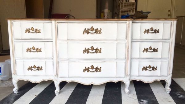 White Thomasville 9 Drawer Dresser Furniture In Clanton Al Offerup