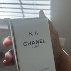 Chanel N5 Paris 