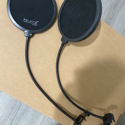 Two Screen Pop Filter BluCoil 