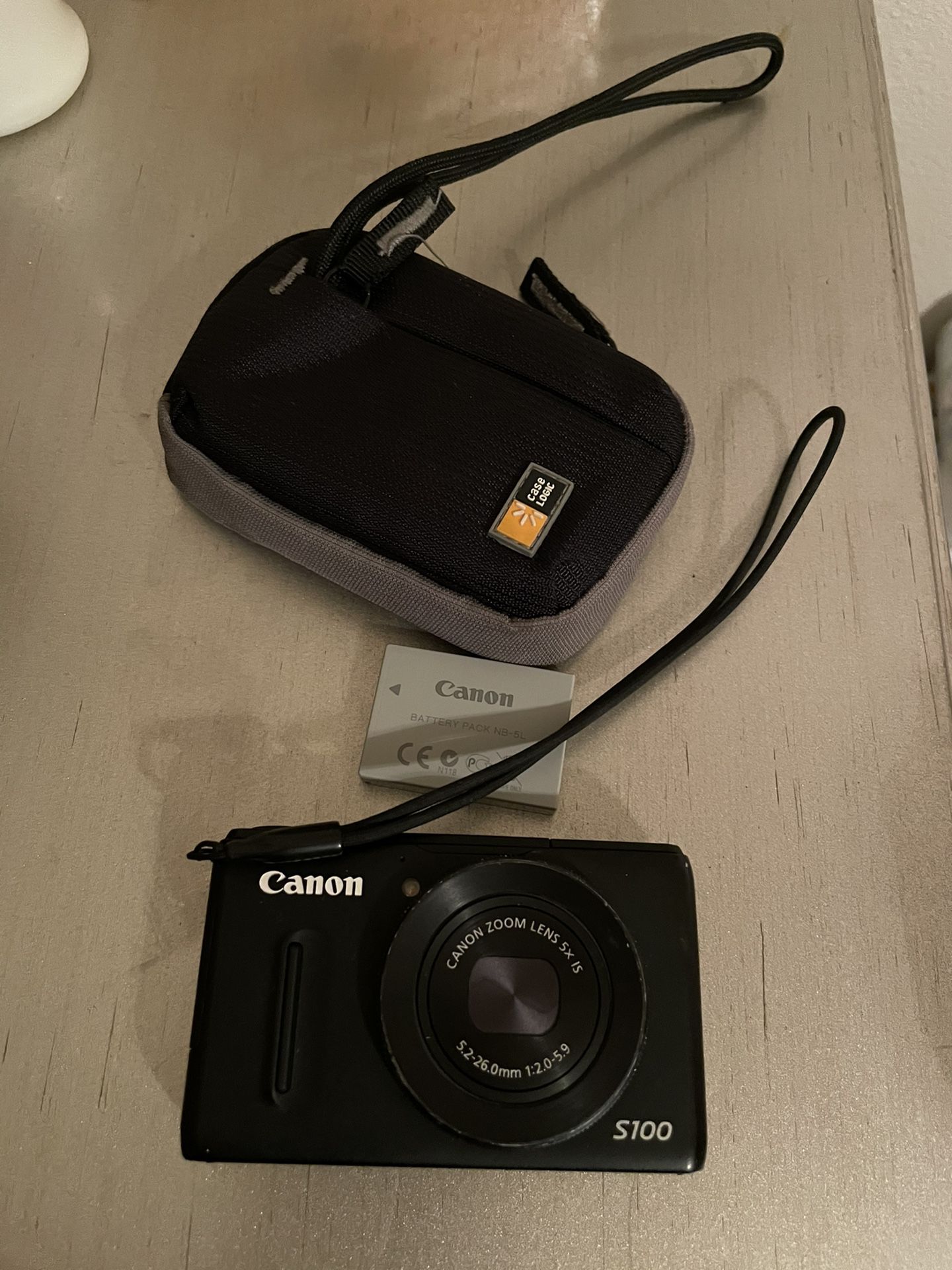 Canon s100 with case and battery