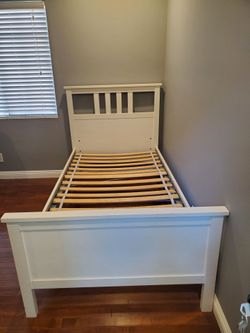 Cama Twin