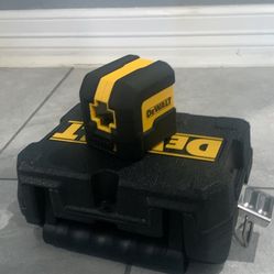 Dewalt AA Battery Powered Cross Line Laser