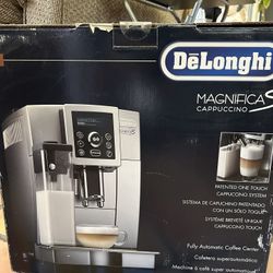 Delonghi MagnificaS Cappuccino. Delonghi MagnificaS Cappuccino. Delonghi MagnificaS Cappuccino. Fully Automatic Coffee Maker. $750 Or Best Offer.