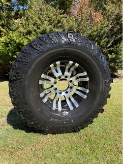 Super Swamper IROK 39.5x13.50 R17 Tires & Wheels