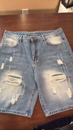 Men’s shorts, New, six dollars located in Riverside