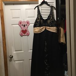 Dress Size 16