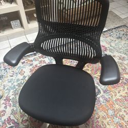 Knoll Office Chair 