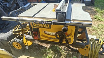 DeWalt Jobsite Tablesaw