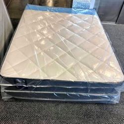 Luxury & comfort mattress ready to use delivery ASAP available