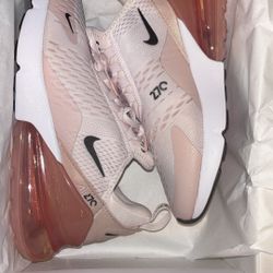 Women’s Air Max 270 