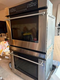 GE Monogram Double Wall Oven