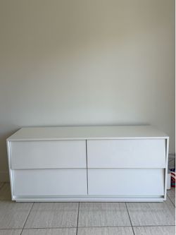 White closet
