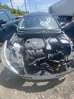 11 Hyundai sonata parting out