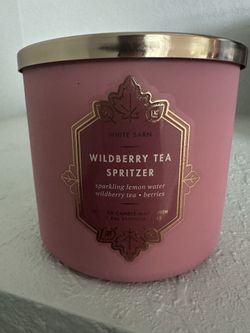 Bath And Body Works Candle