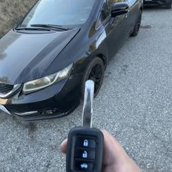 Car Keys/Fobs/Llaves De Autos 