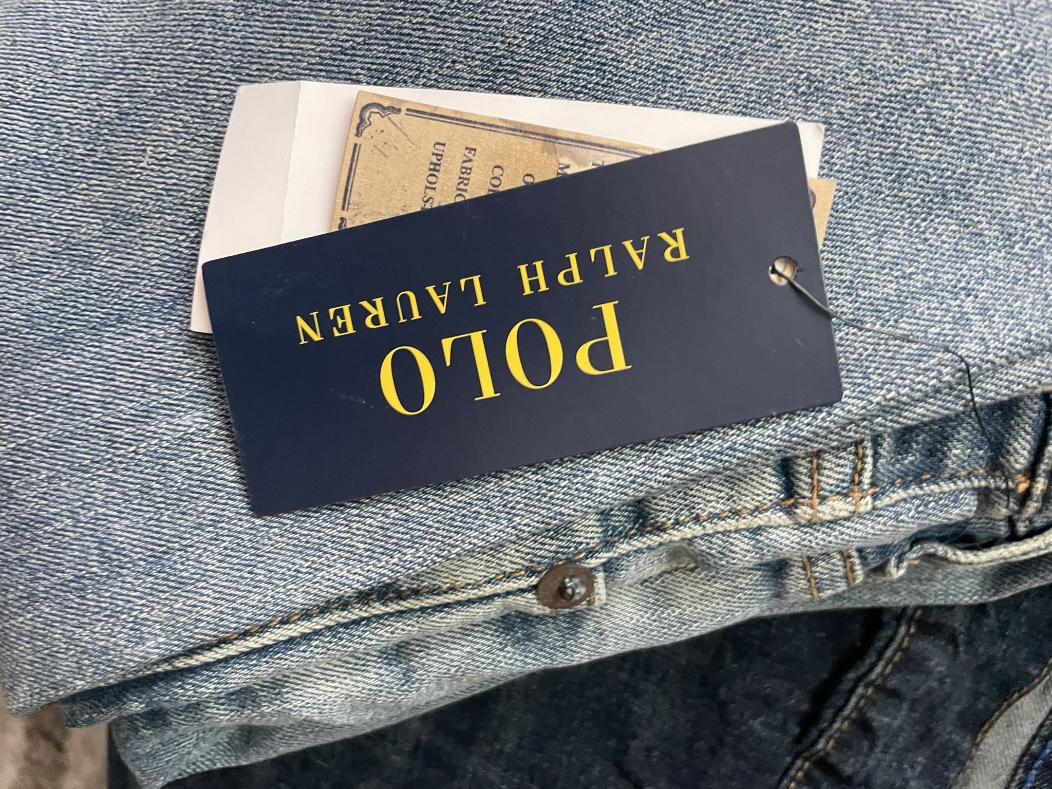 11 Pairs Of Name Brand Men’s Jeans- Most With Tags