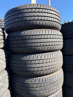 235/55r20 Bridgestone tires en excelentes condiciones de vida las 4