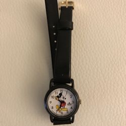 Mickey Mouse Lorus Quarte Vintage Watch from 1980’s from the Delovelyness Collection Retired