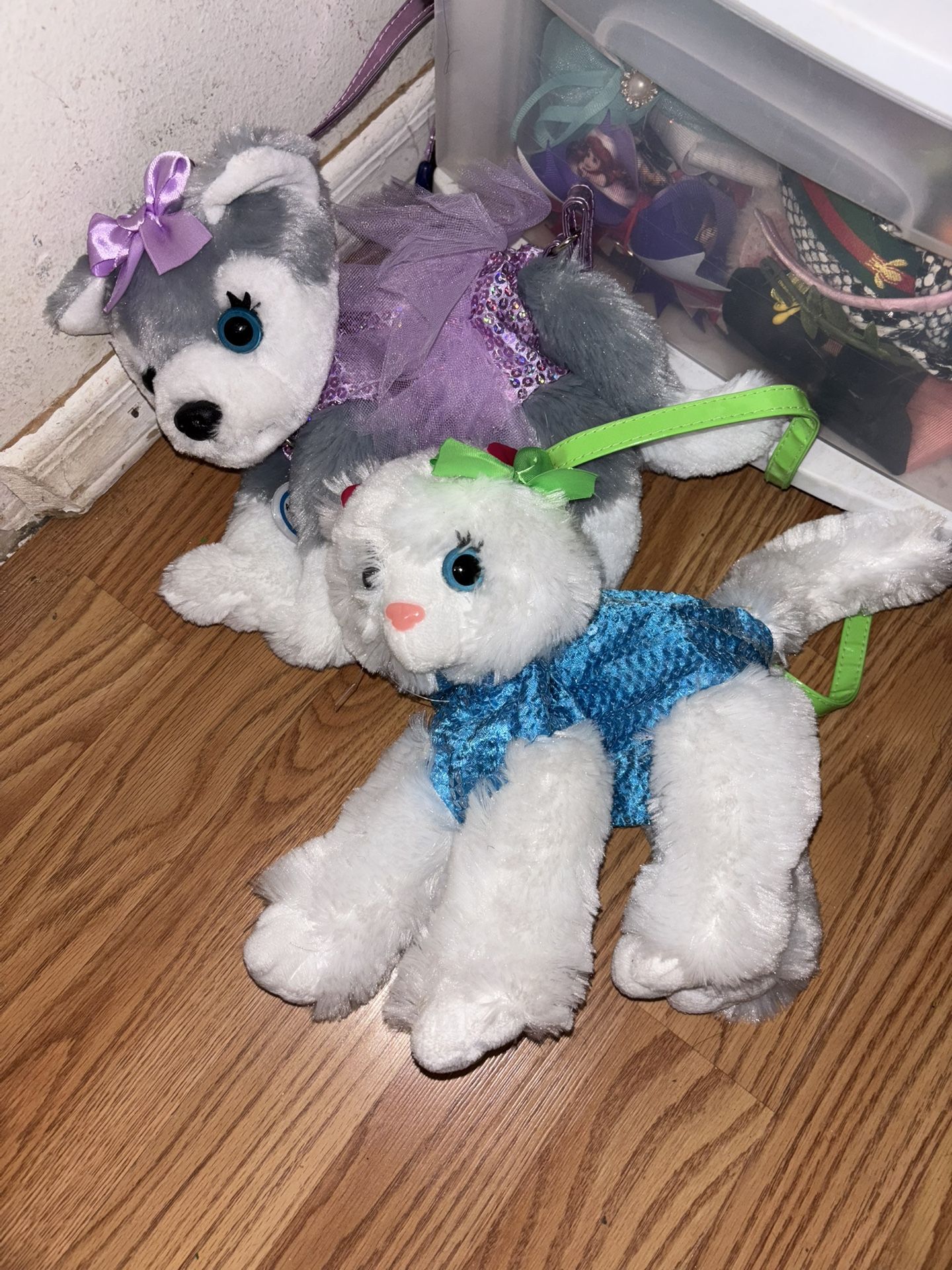 Plush Cat. and Dog's Purse  each $5