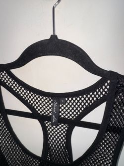 Sport shirt black size small