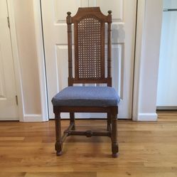 Antique Style Solid Wood Accent Chair
