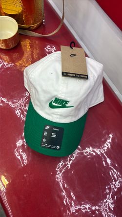 Regular Nike hat