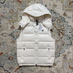 Men’s Winter Vest New size L/XL  Price Firm Not Negotiable.