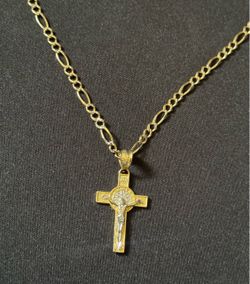 14k Gold cross pendant