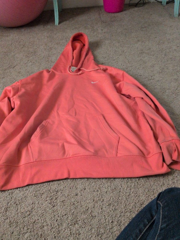 Women's Nike Hoodie Extra Large