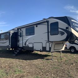 2019 Keystone Cougar Great Condition!!